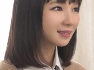 【お嬢様の秘め事】『あっ…ダメ…感じちゃう…』高嶺の花のお嬢様がスク水姿で大胆に！ぷりぷりの美尻を揺らしながら、騎乗位で激しく突かれて、おマンコがビショビショに！エロかわいい喘ぎ声がたまらない！♡