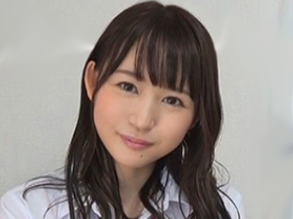 【童顔お姉さんのJKコスプレぶっかけ】『えっ、そんなに…』無邪気な笑顔がエロかわいい素人お姉さんが制服姿で生ハメSEX！童顔とギャップのあるエロさに興奮MAX！最後は可愛い顔にザーメンぶっかけ祭り！