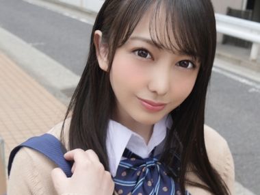 【制服美少女のドM覚醒】『もっと奥まで…』19歳のコスプレ美少女がデカチンイラマで喉奥開発！ドM気質が爆発しちゃう♥ 制服の下の敏感ボディが疼いちゃう！！