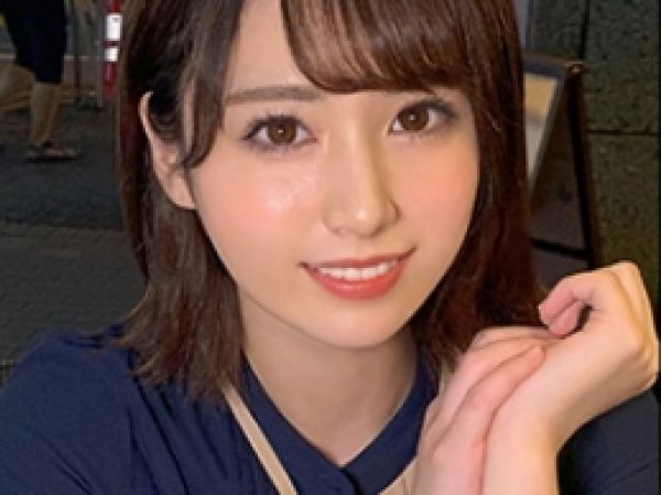 【ちっぱい美少女の浮気現場】『彼氏ごめんね…』ウブな彼女がホテルで禁断の浮気SEX！カメラ目線で恥ずかしそうにメス顔を晒しながら、彼氏以外のチ○ポに夢中になっちゃう！小悪魔な表情と敏感なカラダがたまらない、裏切りSEXの全記録！！
