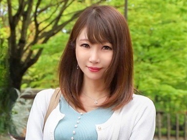 【美熟女ナンパ】『ダメ…夫に悪いから…』30代とは思えない美ボディ人妻が、Tバックから溢れるエロさで誘惑！ 禁断の快楽に溺れる人妻の淫らな姿♡