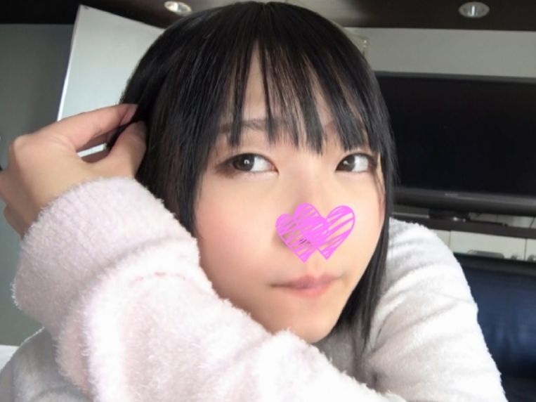 【制服美少女の無邪気なエロさ】天真爛漫な女子学生が魅せる！発展途上のちっぱいと敏感おまんこがエロ過ぎる♡無邪気な笑顔の裏に隠れたエッチな本性に興奮必至！ｗ