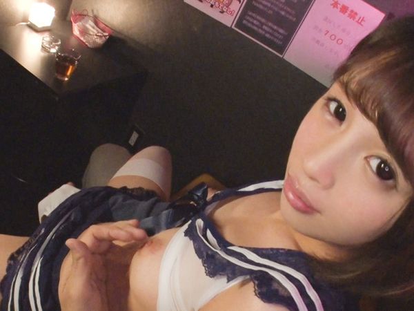 【ロリピンサロ嬢の禁断サービス】143cmのミニマム美少女が神テクフェラでご奉仕！ルール破りの本番SEXでキツキツマ●コを堪能しちゃう！♡