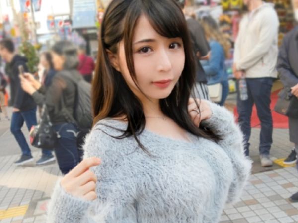 【人妻の危険な情事】『旦那じゃ満足できないの…』妖艶な美人妻がセフレと禁断の不倫SEX！ エロ汁垂れ流しでハメまくる、背徳の快楽に溺れる人妻の淫らな姿！♡