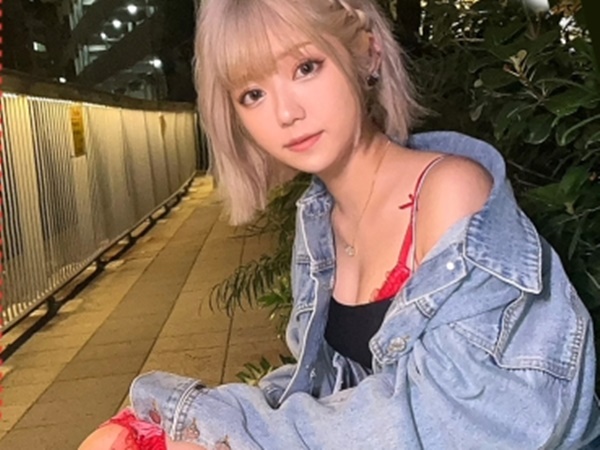 【ドMギャルの本性】『もっと激しくして…♡』可愛い顔した超ド変態ギャルが緊縛SMで覚醒！叩かれるだけでビクビク感じまくり、縄で縛られて悶絶イキ！見た目とのギャップがヤバすぎる変態プレイにハマる！