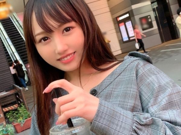 【ラブラブJDカップルのエロ動画】色白美尻の女子大生が彼氏に手マンでイカされまくり！全身性感帯のJDがカメラの前で本気の喘ぎ声を出しながら、桃尻をフリフリして感じまくる！