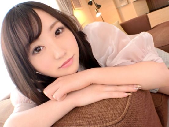 【好奇心旺盛なJDの初体験】 美人女子大生が性に目覚める！ 大人の世界に飛び込み、チンポにまたがり乱れる姿は必見！