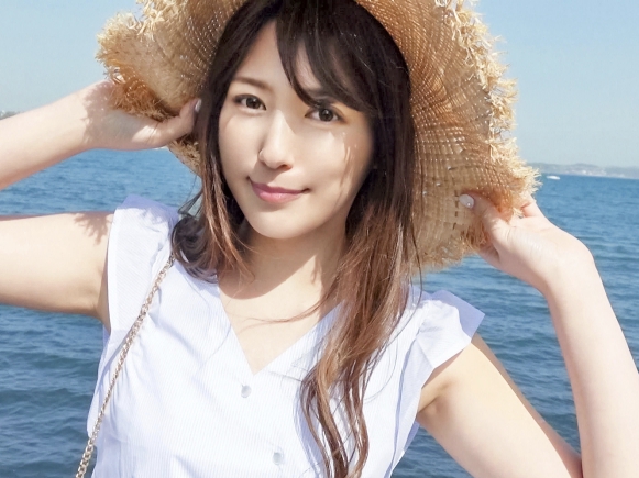 【美乳美女とイチャラブ旅】超絶かわいいあの子と2人っきりのエッチな旅！キレイな美乳を揺らして感じまくる濃厚セックスで乱れまくり♡ 甘い時間を過ごすオトナのイチャイチャが止まらない！