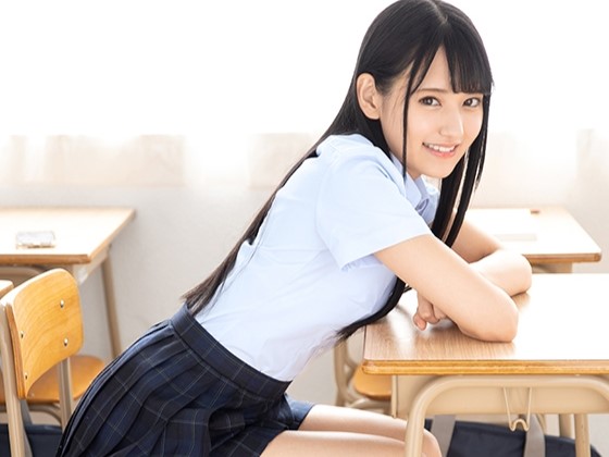 【主観制服SEX】スレンダー美少女と甘酸っぱい青春プレイ♥制服姿で見つめながらチンポを舐めまわし、パイパンまんこでぎゅっと包み込む!青春の思い出に浸る主観映像!♡