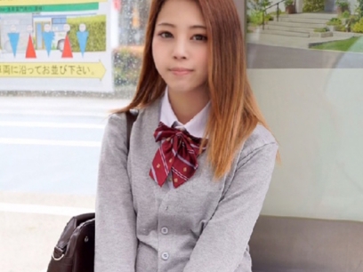 【制服ギャルの敏感おマ○コ】貧乳ギャルが制服姿で大胆に!ワレメを濡らし、トロトロのマ○コを刺激されて快感に悶える!興奮MAXで感じまくり♡