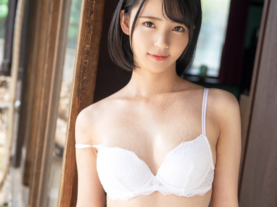 《汗だく濃厚ファック》キュートで美乳な美少女が体液べちゃべちゃのドロドロセックス！汗と愛液が混じり合う濃密プレイで感じまくり！♡