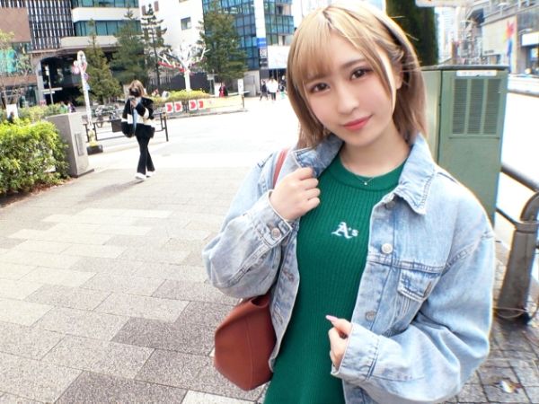 【ギャル美容師の過激コスプレ】『気持ち良すぎる…♡』色白スレンダーな20歳がメイド姿でデカチンに翻弄され、オイルまみれで激イキ！美容師ギャルの本気セックスがヤバい！