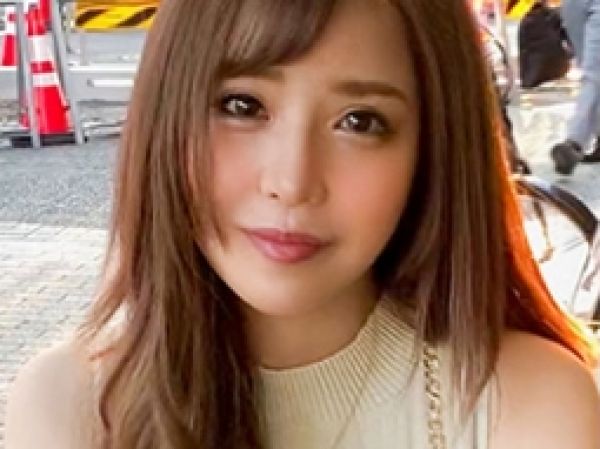【神スタイルのアパレル店員】エロオーラ全開の美人店員が乳首舐め手コキ＆フェラでチンポご奉仕！膣奥ガン突きで本気イキ連発！美ボディを震わせて感じまくる姿がヤバすぎる♡